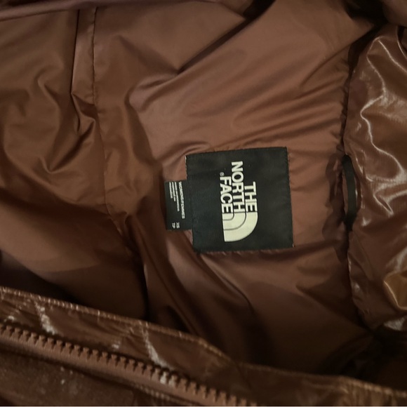 The North Face Chocolate Brown Jacket - Picture 2 of 7